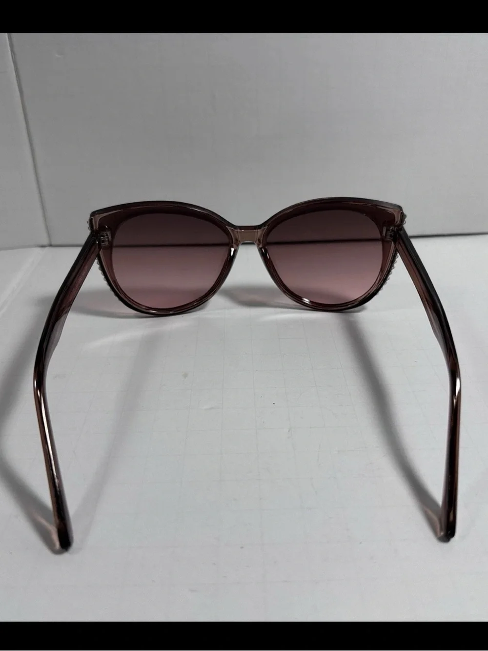 Sofia Vergara X Foster Grant Cat Eye Oversize Rhinestone Sunglasses mauve/plum